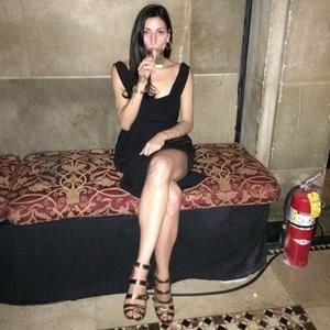 Meet your Posher, Rose